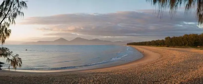 Golden Sands Beachfront Resort