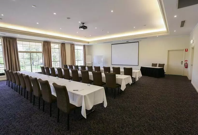 酒店 Best Western Plus Hovell Tree Inn