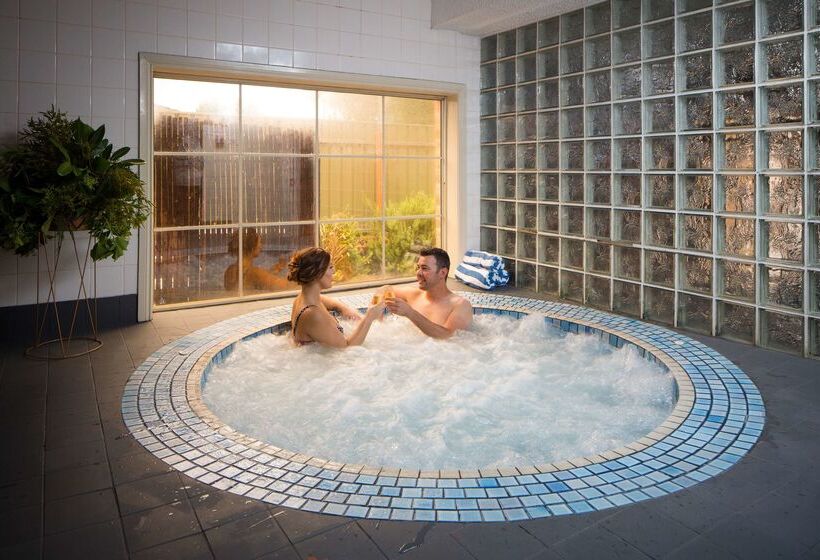 Hotel Best Western Plus Hovell Tree Inn