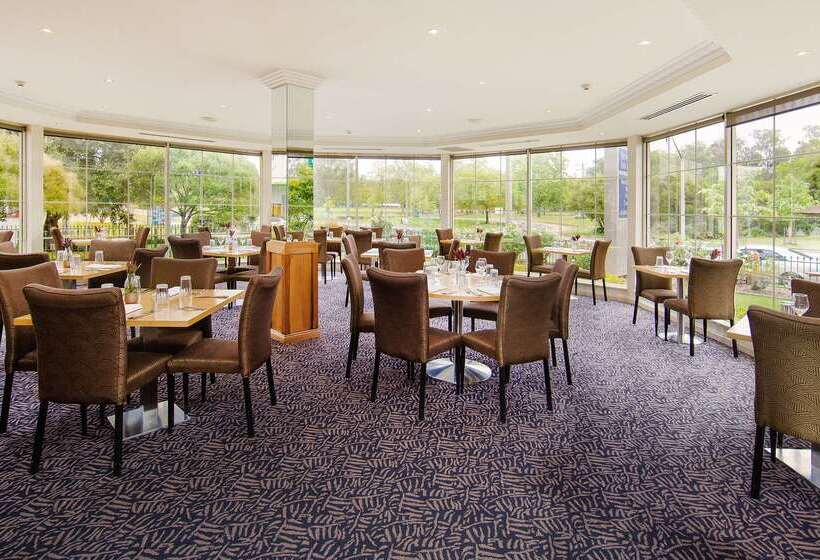 Hotel Best Western Plus Hovell Tree Inn