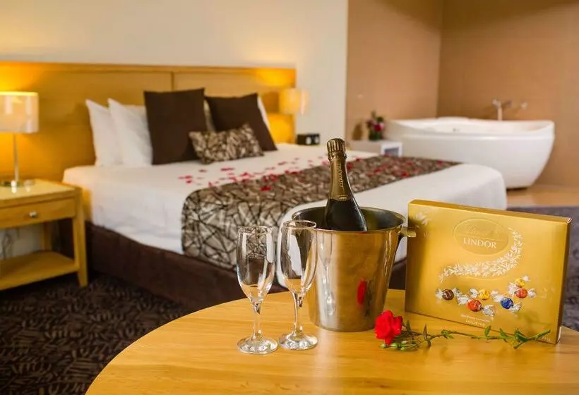 酒店 Best Western Plus Hovell Tree Inn