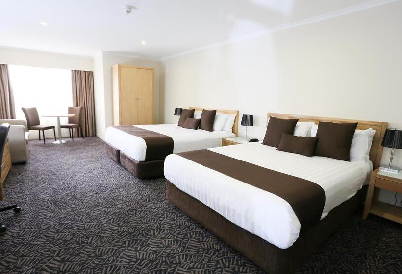 Hotel Best Western Plus Hovell Tree Inn
