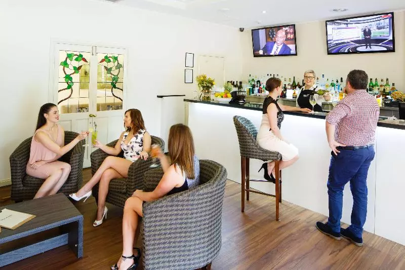 酒店 Best Western Plus Hovell Tree Inn