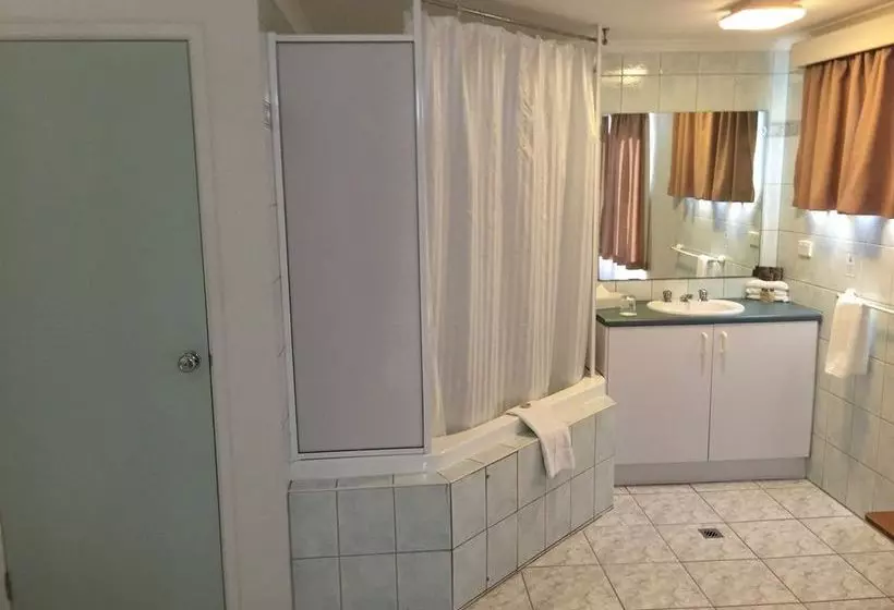 Otel Mediterranean All Suites