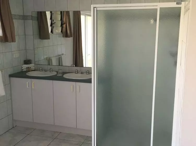 Otel Mediterranean All Suites