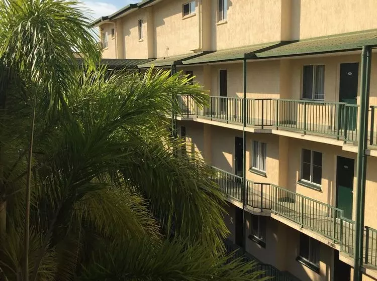 Otel Mediterranean All Suites