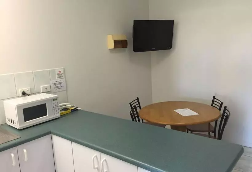 Otel Mediterranean All Suites