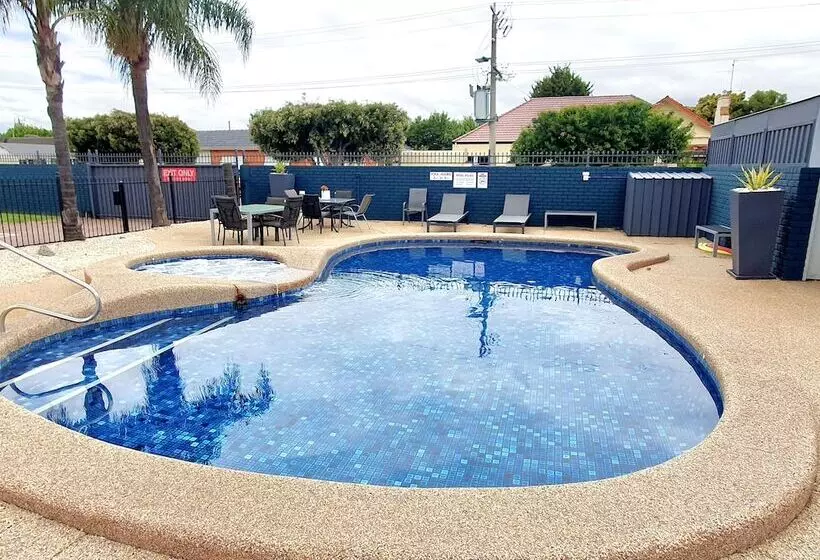 酒店 Addison Motor Inn