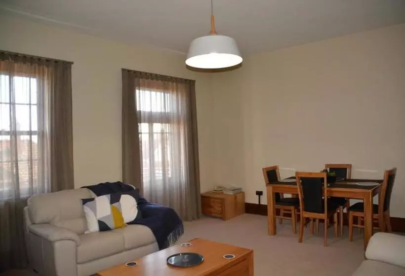 ホテル Apartments At York Mansions