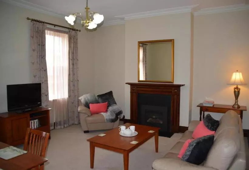 ホテル Apartments At York Mansions