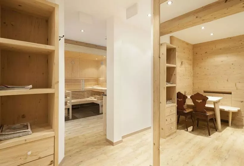 Отель Goldener Löwe