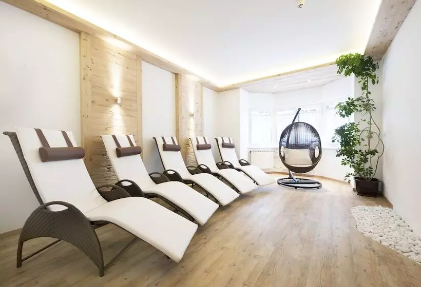 Отель Goldener Löwe