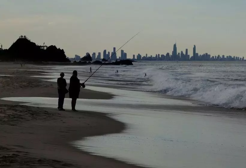 호텔 Sandcastles On Currumbin Beach