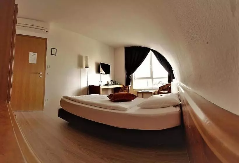 Skycity Hotel Atrigon