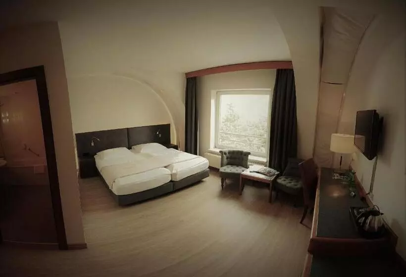 Skycity Hotel Atrigon