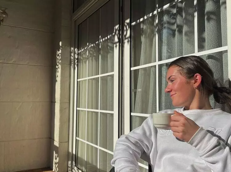 בית מלון כפרי Victoria House Motor Inn