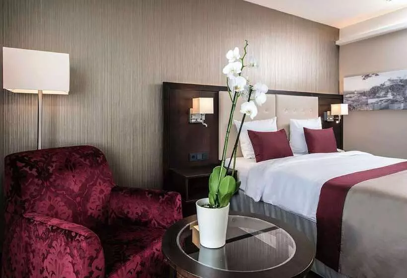 هتل Wyndham Grand Salzburg Conference Centre