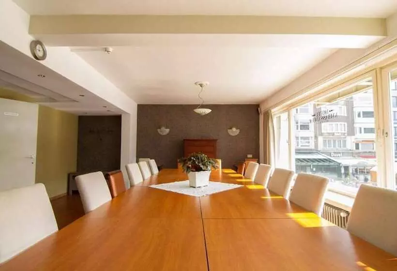 فندق Ambassadeur