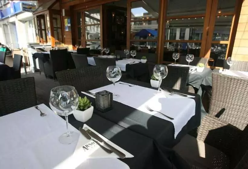 فندق Ambassadeur