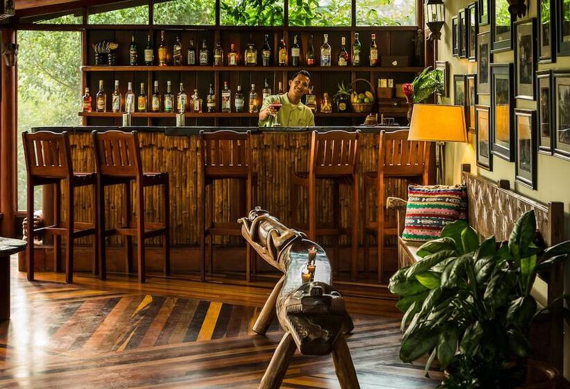 בית מלון כפרי Blancaneaux Lodge by Francis Ford Coppola