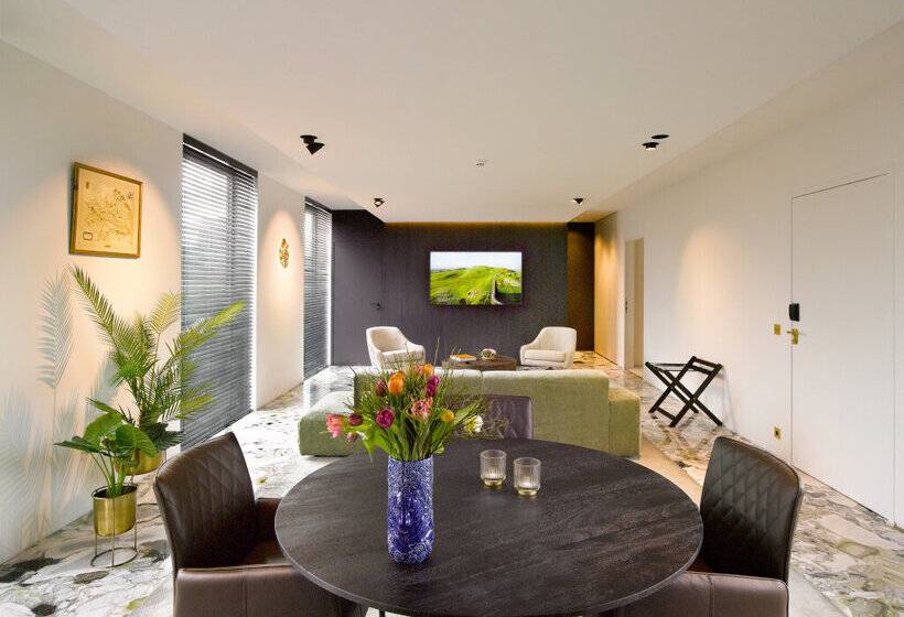 هتل Damier Kortrijk