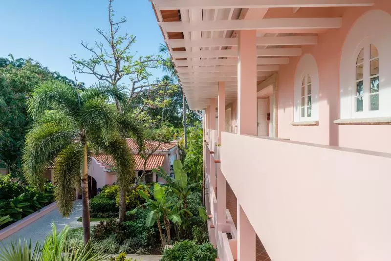 هتل Fairmont Royal Pavilion Barbados Resort