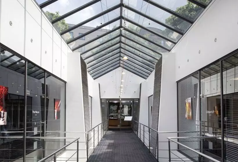 هتل NH Brussels Eu Berlaymont