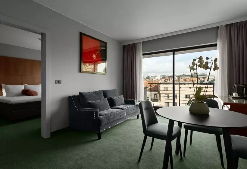 هتل NH Brussels Eu Berlaymont