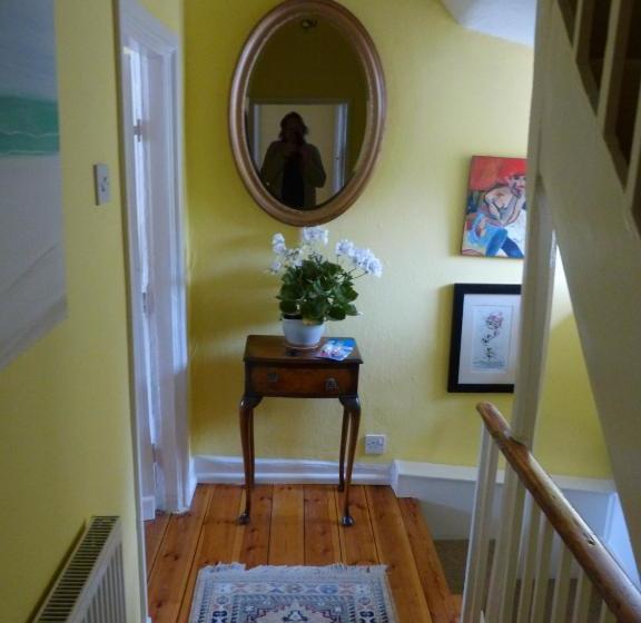 تختخواب و صبحانه Cumberland House