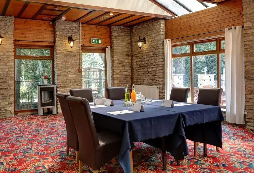 ホテル Best Western Compass Inn