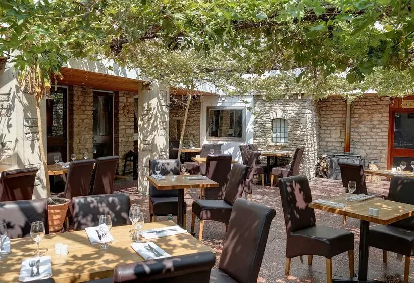 ホテル Best Western Compass Inn