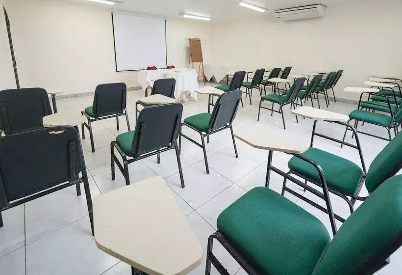 酒店 Golden Park Salvador