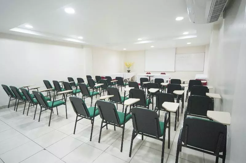 酒店 Golden Park Salvador