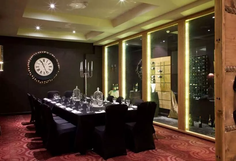 Manchester Airport Stanley Hotel, Bw Signature Collection