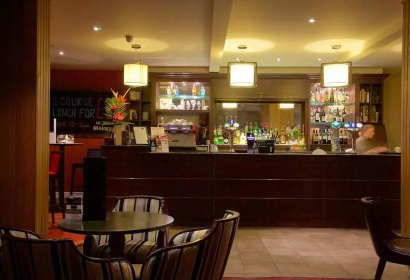 Manchester Airport Stanley Hotel, Bw Signature Collection