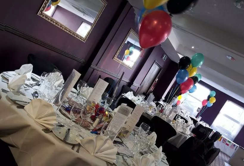 Manchester Airport Stanley Hotel, Bw Signature Collection