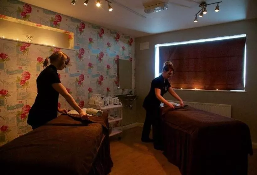 Manchester Airport Stanley Hotel, Bw Signature Collection