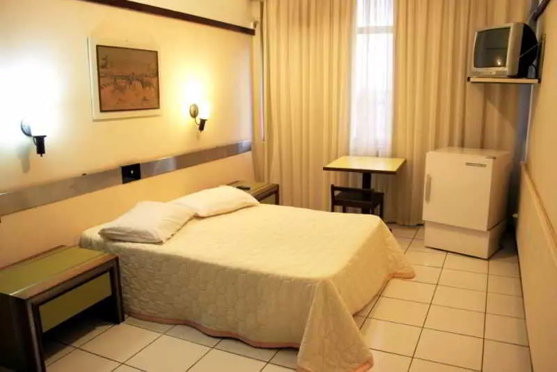 هتل Salvatti Cataratas