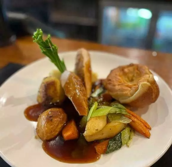 Hotell The Balavoulin Pub With Rooms