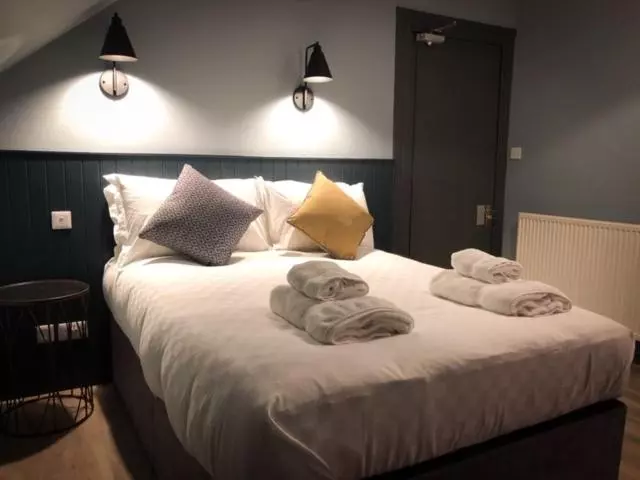 Hotell The Balavoulin Pub With Rooms