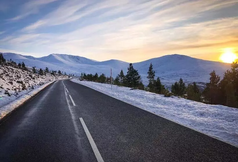 Hotell The Balavoulin Pub With Rooms