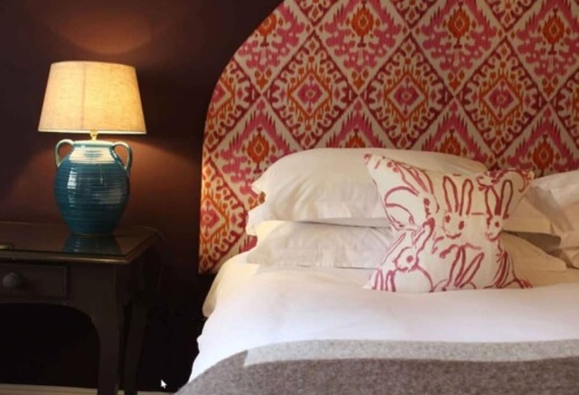 호텔 The Hare & Hounds