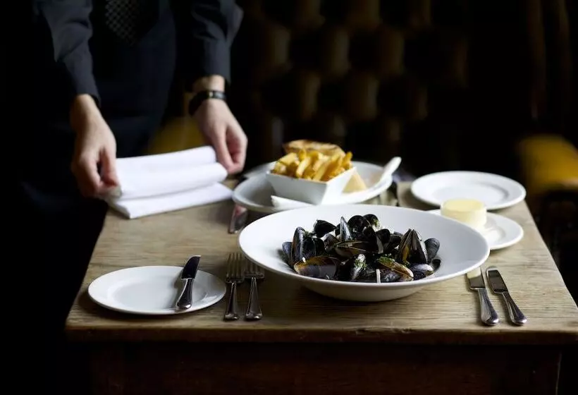 Hotel The Hare & Hounds