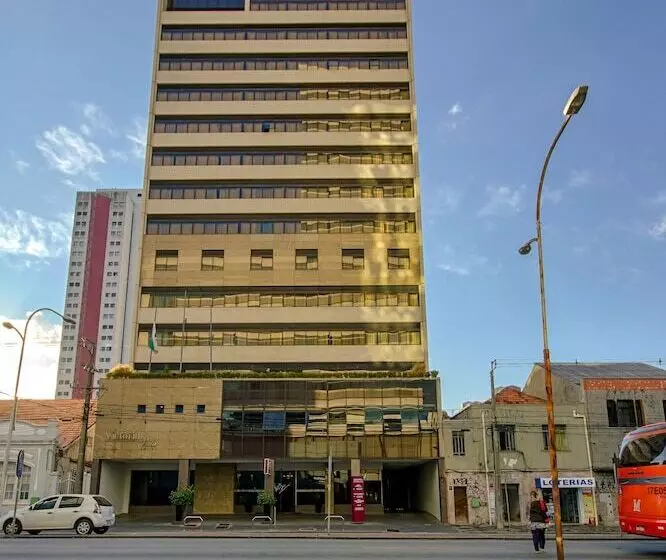 Отель Victoria Villa Curitiba By Nacional Inn