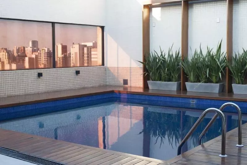 Отель Victoria Villa Curitiba By Nacional Inn