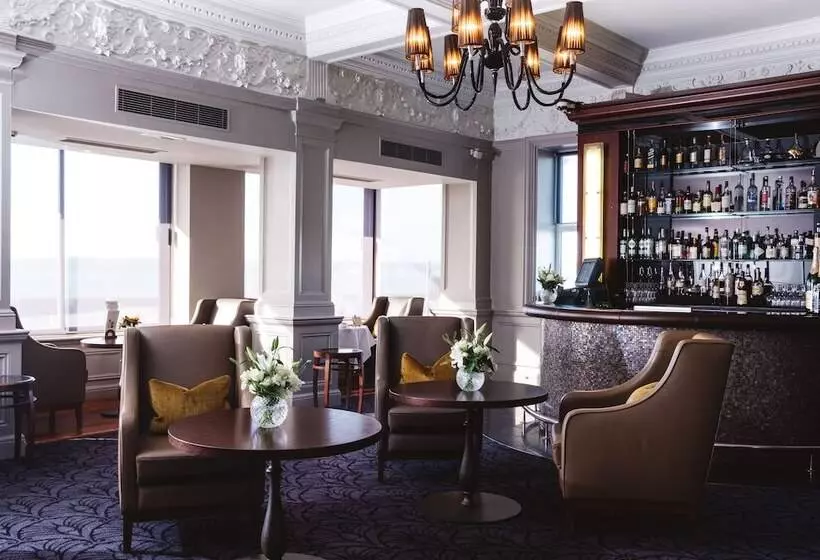 Grand Jersey Hotel And Spa