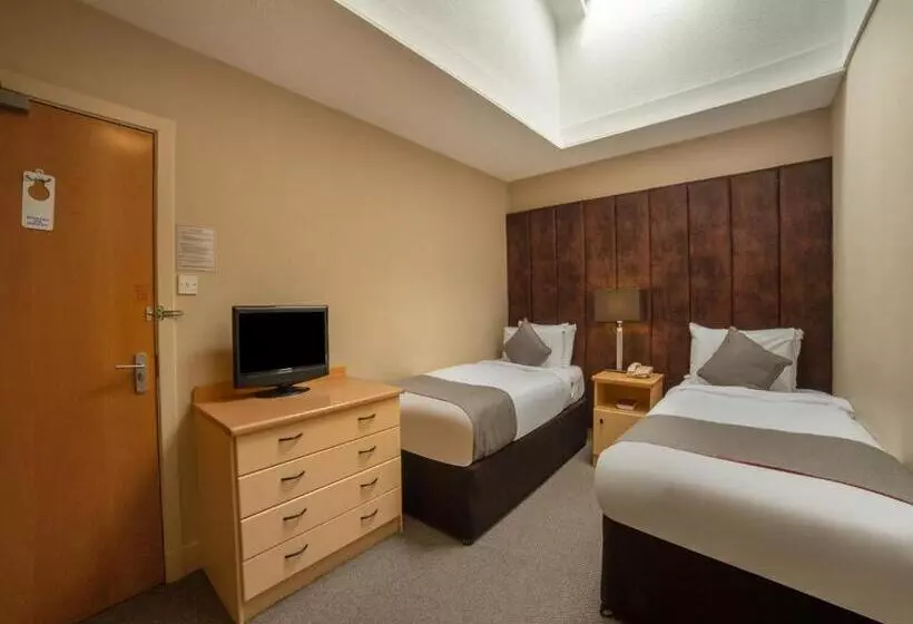 Отель Brentwood Aberdeen City Centre