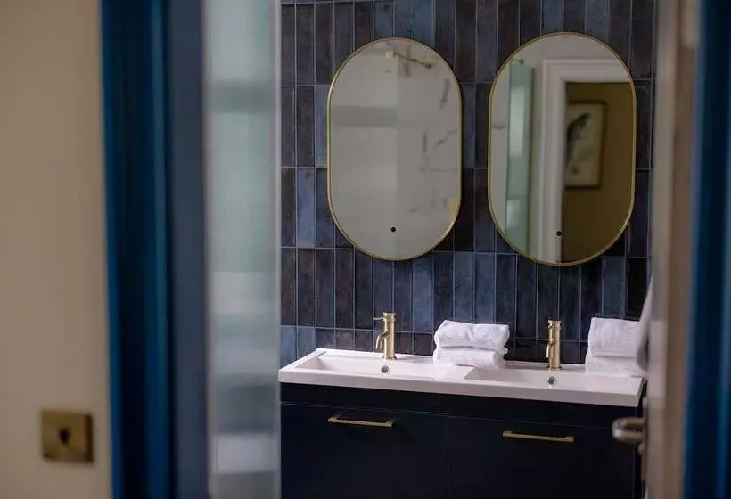 ホテル Brisbane House