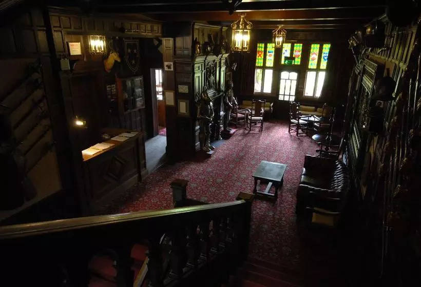 호텔 Comlongon Castle