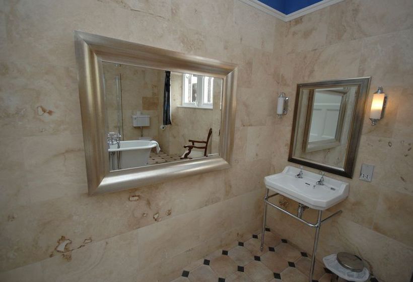 Hotel Comlongon Castle